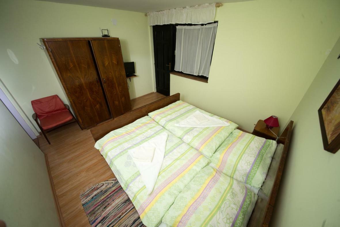 Acin Salas Tordinci Bagian luar foto