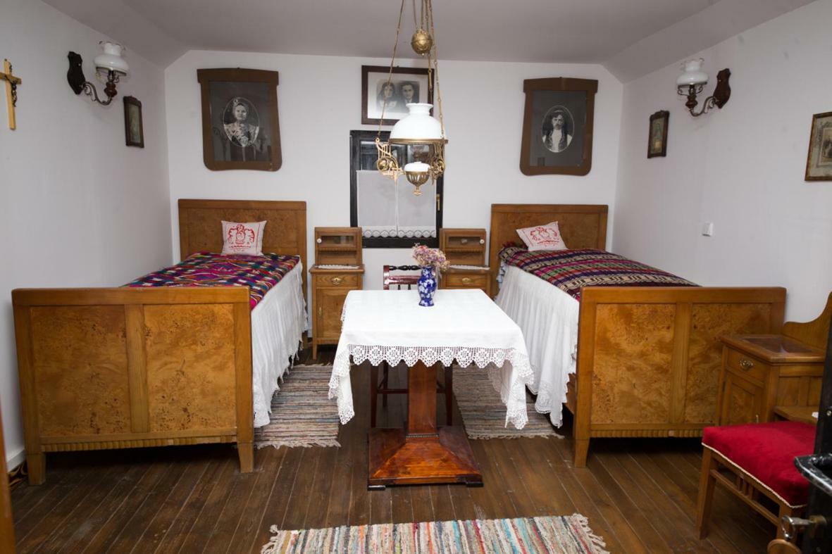Acin Salas Tordinci Bagian luar foto